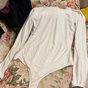 Abercrombie & Fitch White Long Sleeve Bodysuit